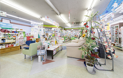 ミヤモト薬局 店内風景
